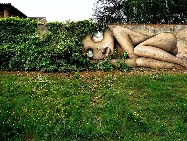 artist，Street Art，a literary creation，tree，